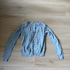 Uniqlo Light Gray Button-Front Cardigan
